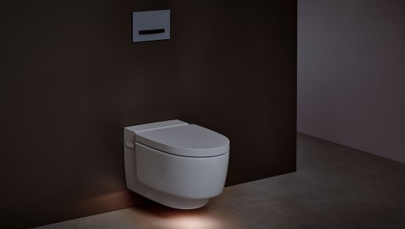 Geberit AquaClean Mera cu lumină de orientare