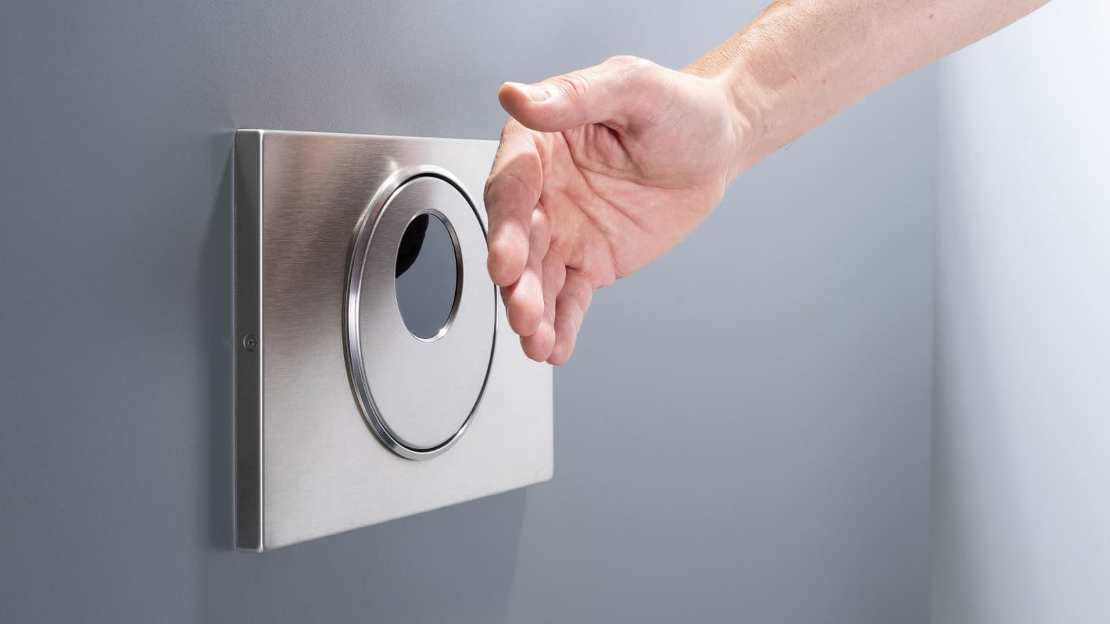 Clapetă de acționare fără atingere Geberit Sigma10 round, cu acționare de la distanță pentru spălare Clapetă de acționare fără atingere Geberit Sigma10 round, cu acționare de la distanță pentru spălare