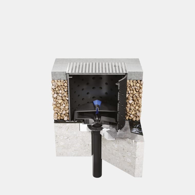 Instalarea Geberit Pluvia pe un acoperiș de beton cu folie bituminoasă pentru acoperiș Instalarea Geberit Pluvia pe un acoperiș de beton cu folie bituminoasă pentru acoperiș