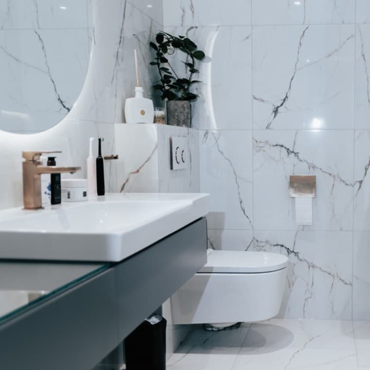 Baie renovată Baie renovată