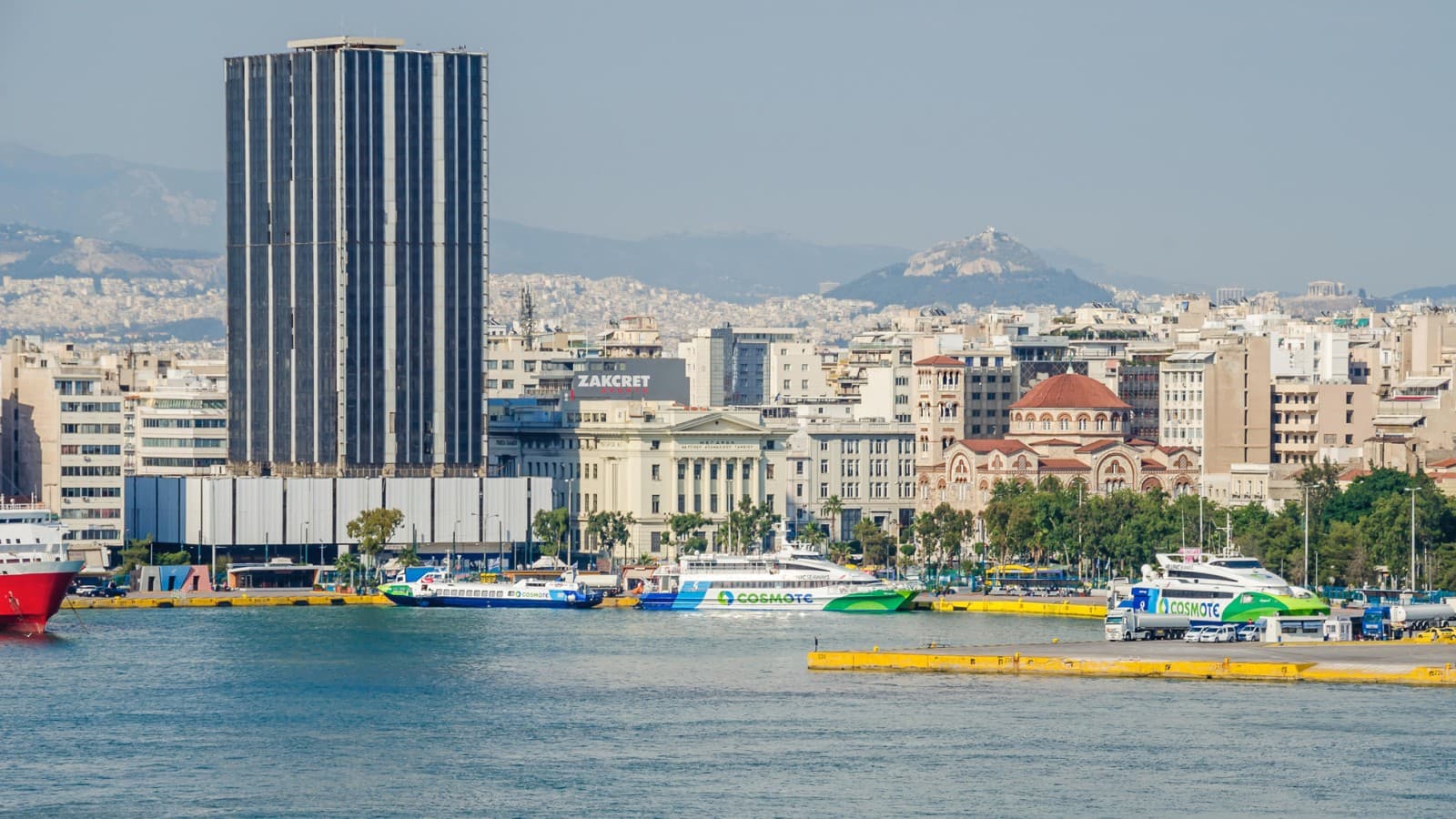 Așa arăta înainte de recentele lucrări de construcție – practic nefolosit, era un punct de reper și un monument comemorativ în districtul Pireu (© Iaranik / Alamy) Așa arăta înainte de recentele lucrări de construcție – practic nefolosit, era un punct de reper și un monument comemorativ în districtul Pireu (© Iaranik / Alamy)
